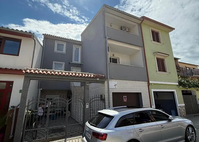 Ti&ja Apartamento Pula