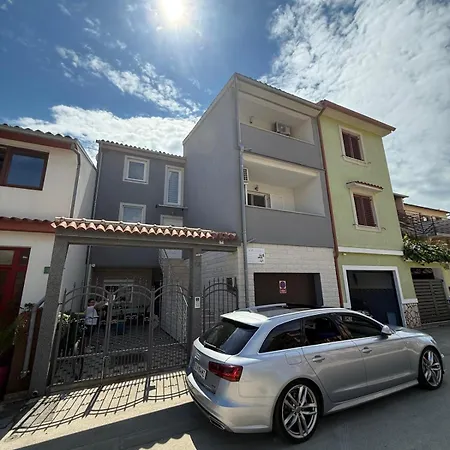 Ti&ja Appartement Pula