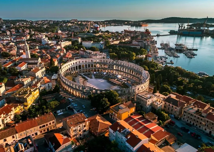 Διαμέρισμα Ti&ja *